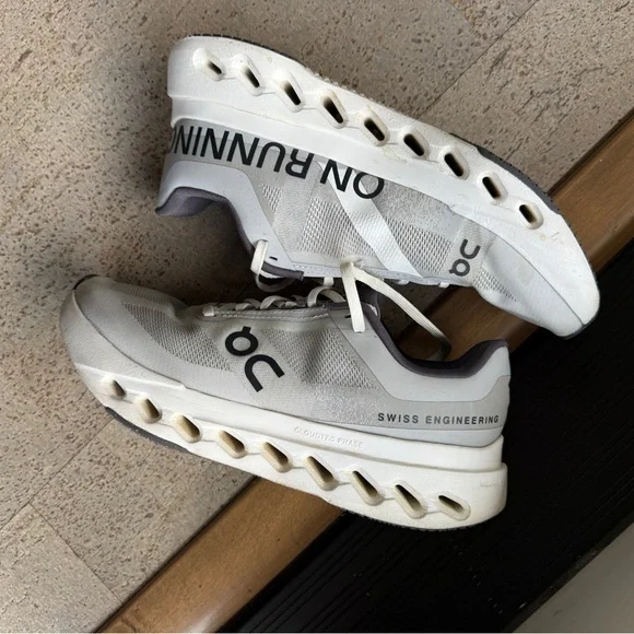 On Running Cloudsurfer Next - women’s size 7 like new - Picture 5 of 8